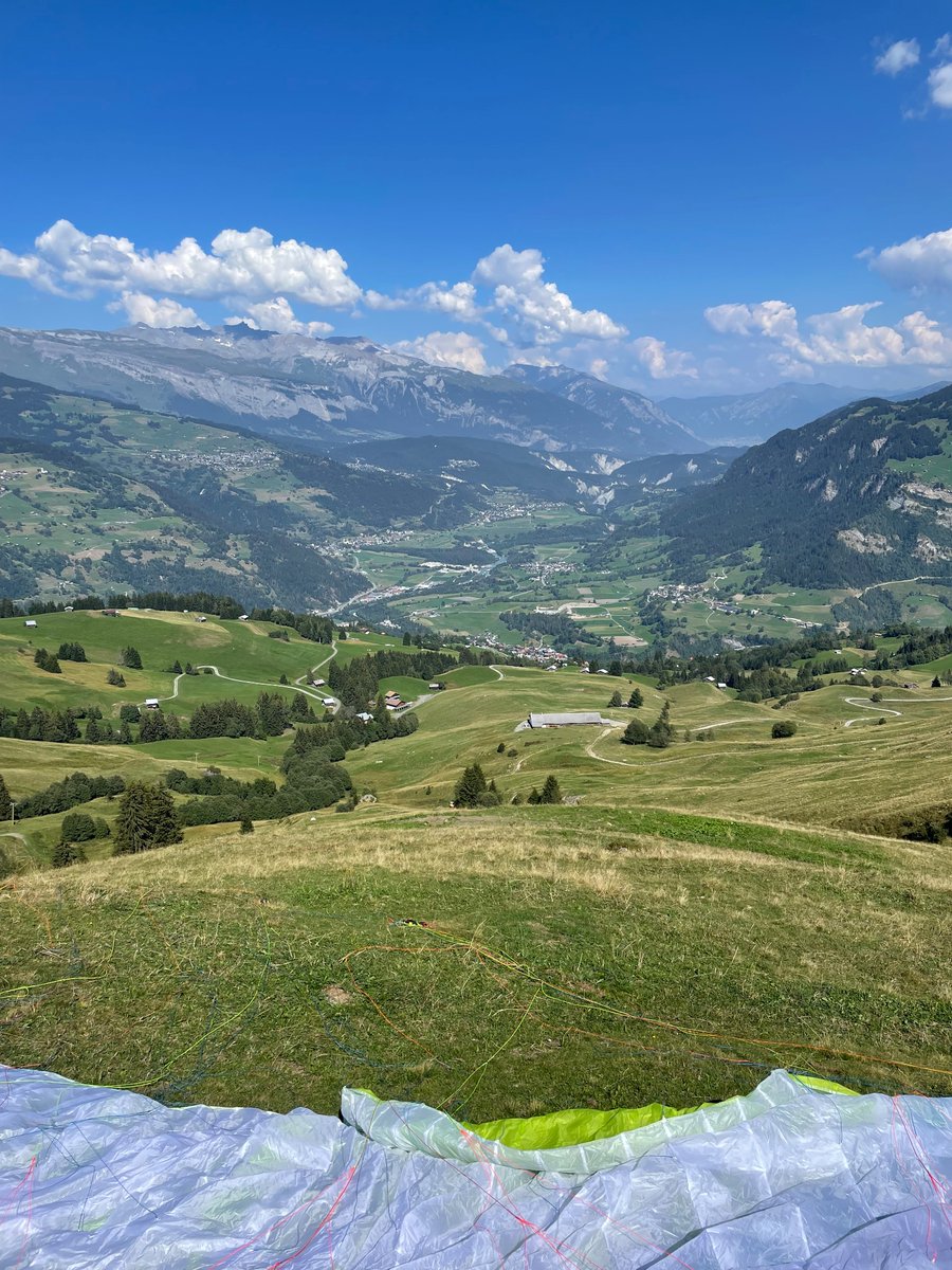 Carla Fernandez-Rico (@carlacolloids) on Twitter photo Wonderful week in the <a href="/Complex_Mat/">Complex Materials ETHZ</a> lab retreat in Graubünden!🏔️🏔️ Lots of good discussions and food, and first time paragliding! 🤩🤩🪂🪂 Wonderful week in the <a href="/Complex_Mat/">Complex Materials ETHZ</a> lab retreat in Graubünden!🏔️🏔️ Lots of good discussions and food, and first time paragliding! 🤩🤩🪂🪂