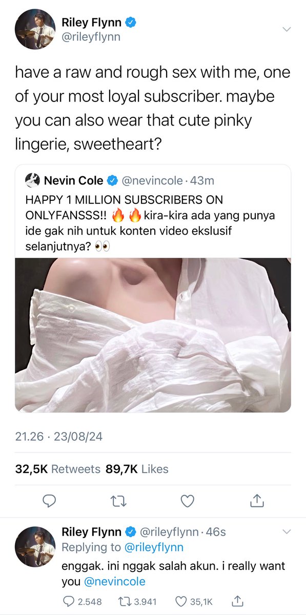 donsteacup's tweet photo. onlyfans
—ohmnanon some tweets au 🔞

tentang riley, si drummer, yang berkesempatan untuk membuat konten onlyfans dengan konten kreator paling terkenal di sana—Nevin Cole.

©donsteacup https://t.co/FeUkyatOUa