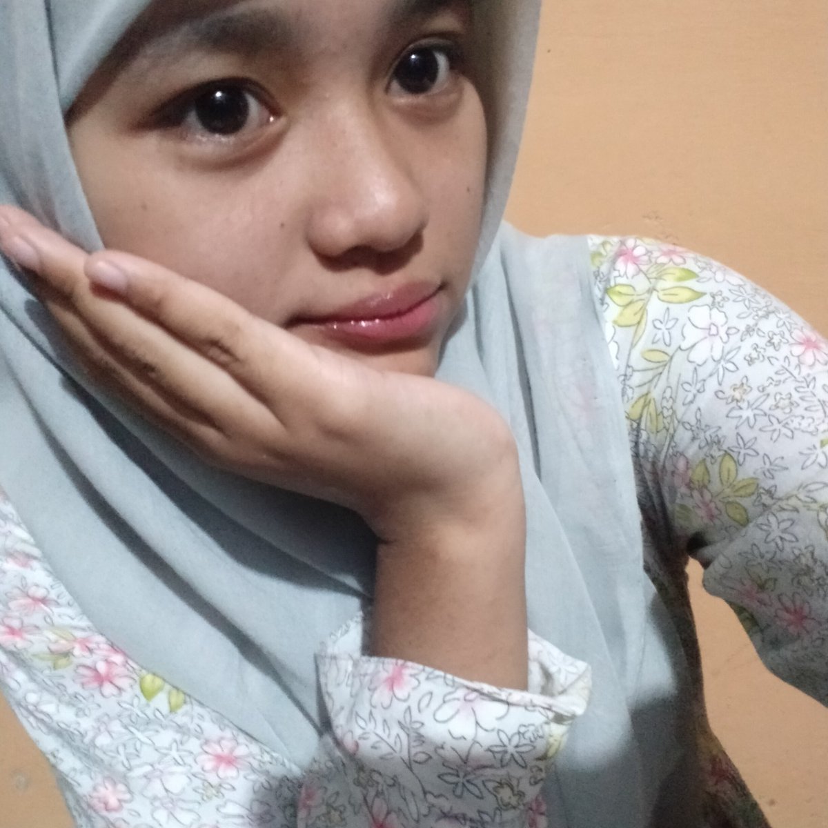 lia (inactive) tweet media