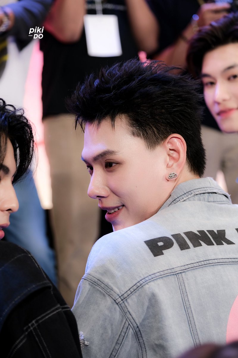 crushon9x's tweet photo. มุมข้างที่แสนรัก 🥹✨

@oueiija 

OPEN IN NAKHON PATHOM
#วันยกช่องโอเพ่นยกค่าย
#ต้าห์อู๋ #oueiija #DAOU https://t.co/um3lyXcZOq