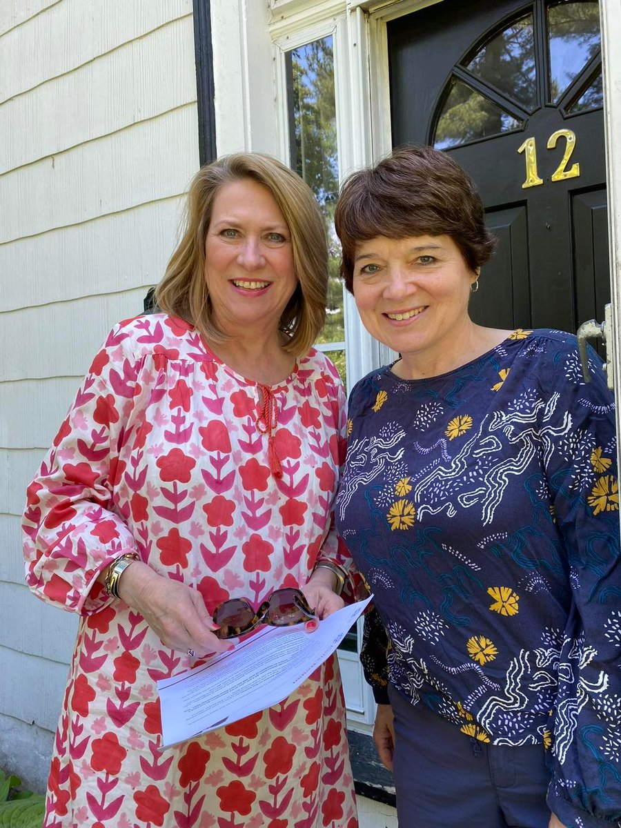 Long-time Liberal MLA Kelly Regan announces on Facebook she is not running again in the next provincial election. 

First elected in 2009, Kelly Regan served as Deputy Premier of Nova Scotia under the Rankin Government in 2021. #nspoli