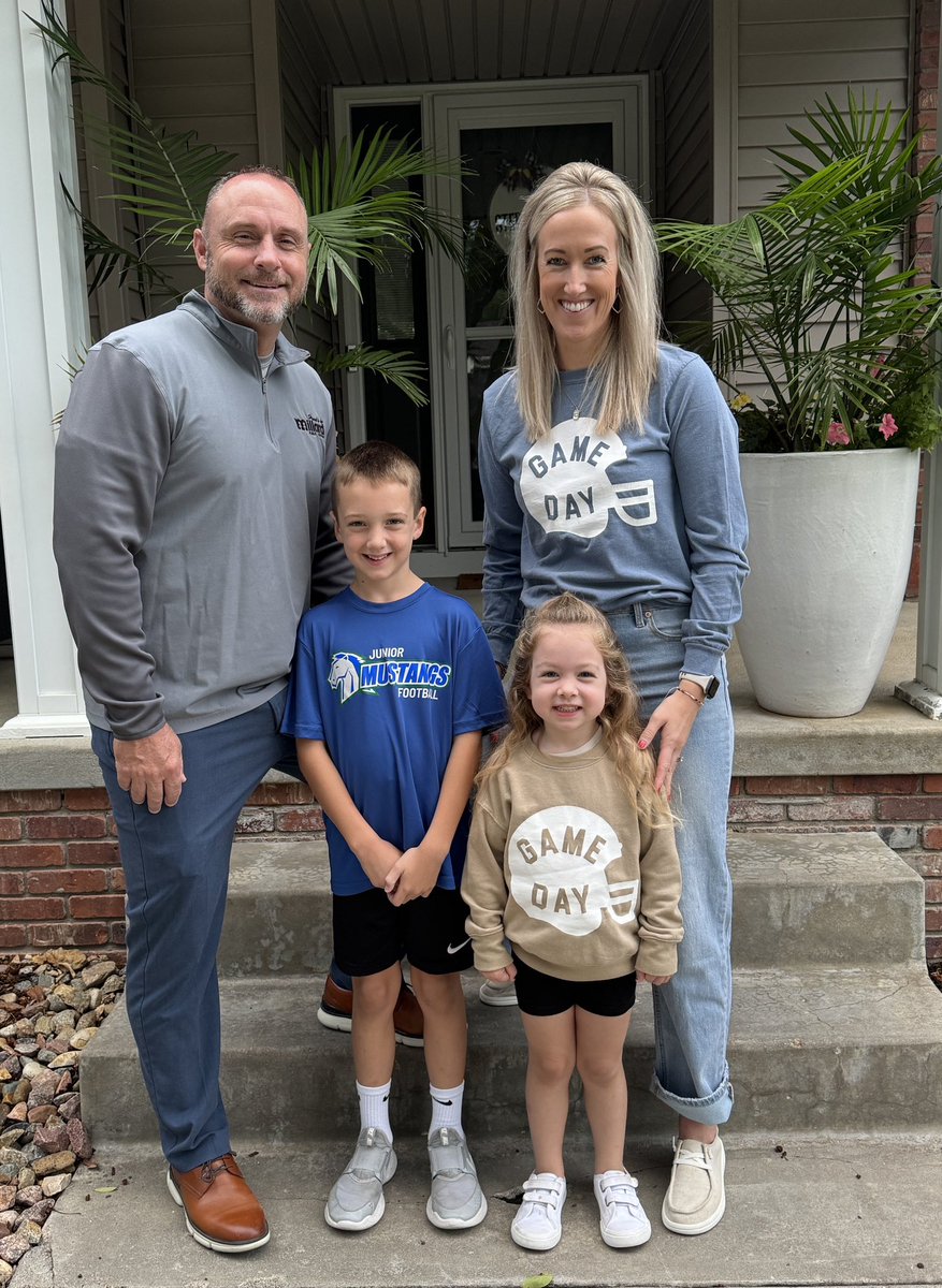 Sarah Zimmerman tweet media