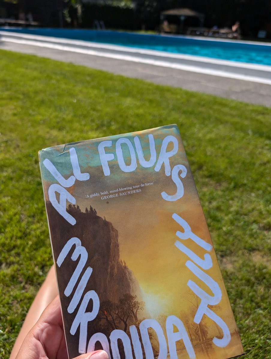 Spent a chunk of my birthday yesterday at an emergency dental appointment (lol, my age literally doing its thing there) so am making up for it today 😎🌞🏊 happy!