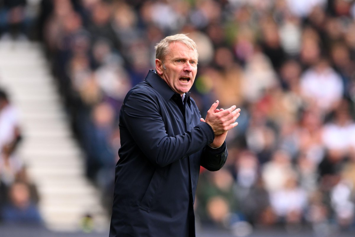 GHRCumbriaNews's tweet photo. #Carlisle United are thought to be close to a deadline day signing this afternoon.

Boss Paul Simpson has confirmed that the player is expected to arrive in the next hour for a medical.

He would be the club's 12th signing of the summer window. #CUFC https://t.co/Dq8ZgYii0v