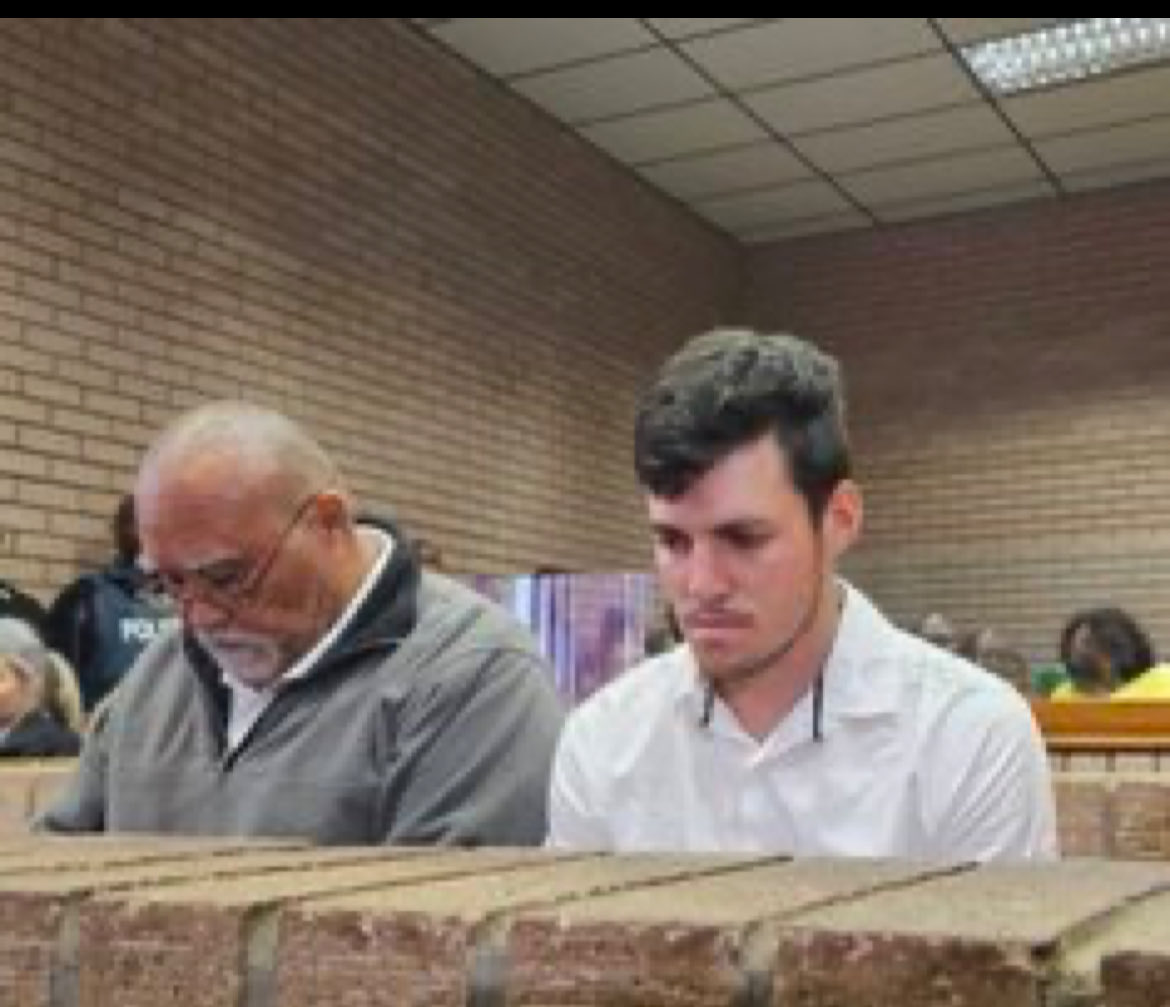 kimheller3's tweet image. The face of evil in South Africa 

Zachariah Johannes Olivier &amp;amp; Andrian Rudolph de Wet murdered two African women and fed their bodies to pigs