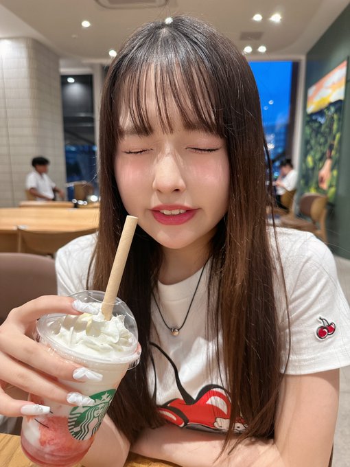 りりのTwitter画像17