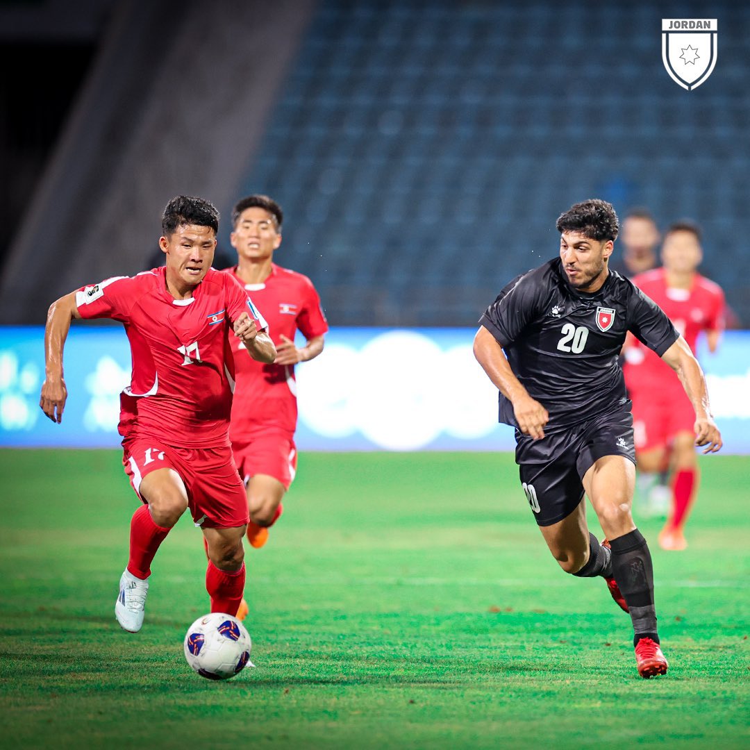 ChollimasFR's tweet photo. Défaite 2-1 pour les Chollimas 🇰🇵 contre la Jordanie 🇯🇴 en amical !

Prochain match pour la Corée du Nord le 05/09 à 16:00 heure française contre l’Ouzbékistan 🇺🇿 dans le cadre des éliminatoires pour la coupe du monde. https://t.co/Hy8IUqiEyt