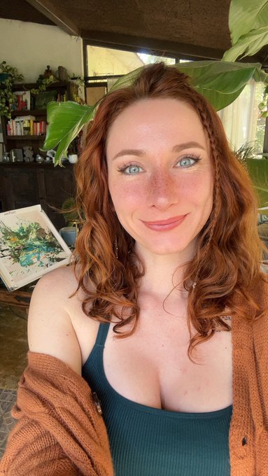 Getting myself into that Fri-yay mood ? You too? https://t.co/eN7iTysQRy