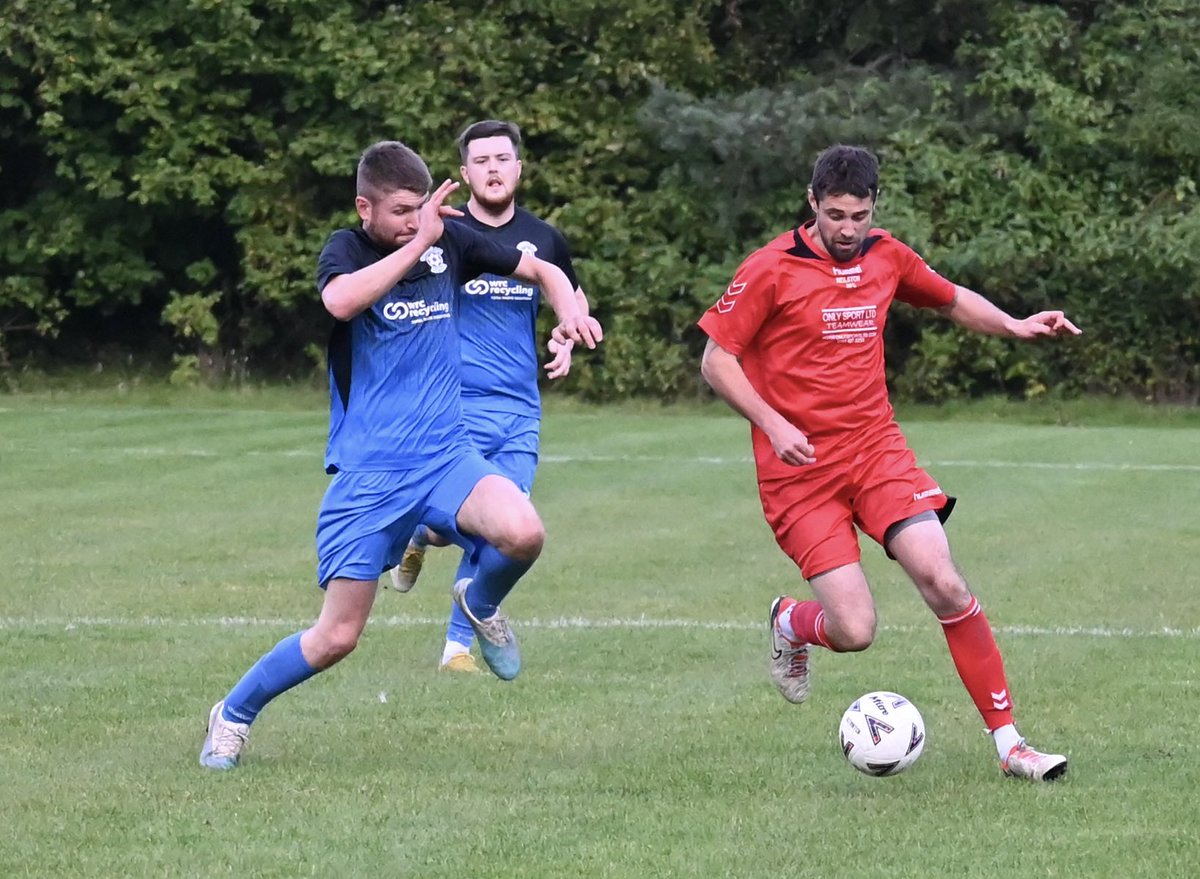 Match action from nethercraigs as <a href="/NeilstonAFC/">NeilstonAFC</a> took on <a href="/muirend_afc/">Muirend AFC</a> ….