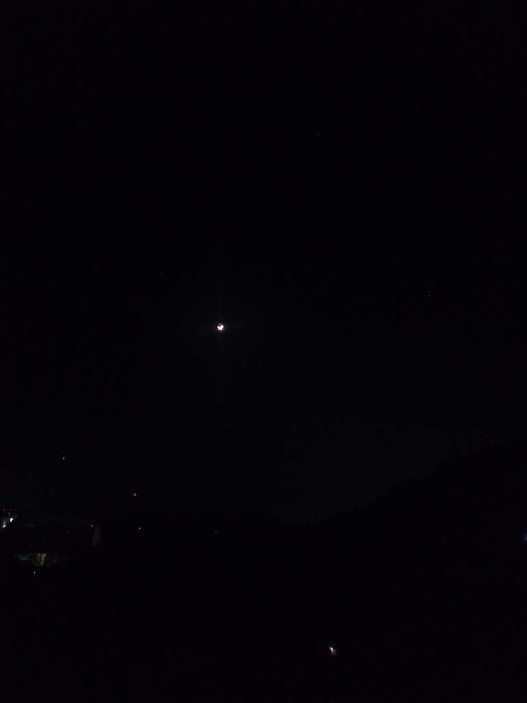 Caracas completamente a oscuras.