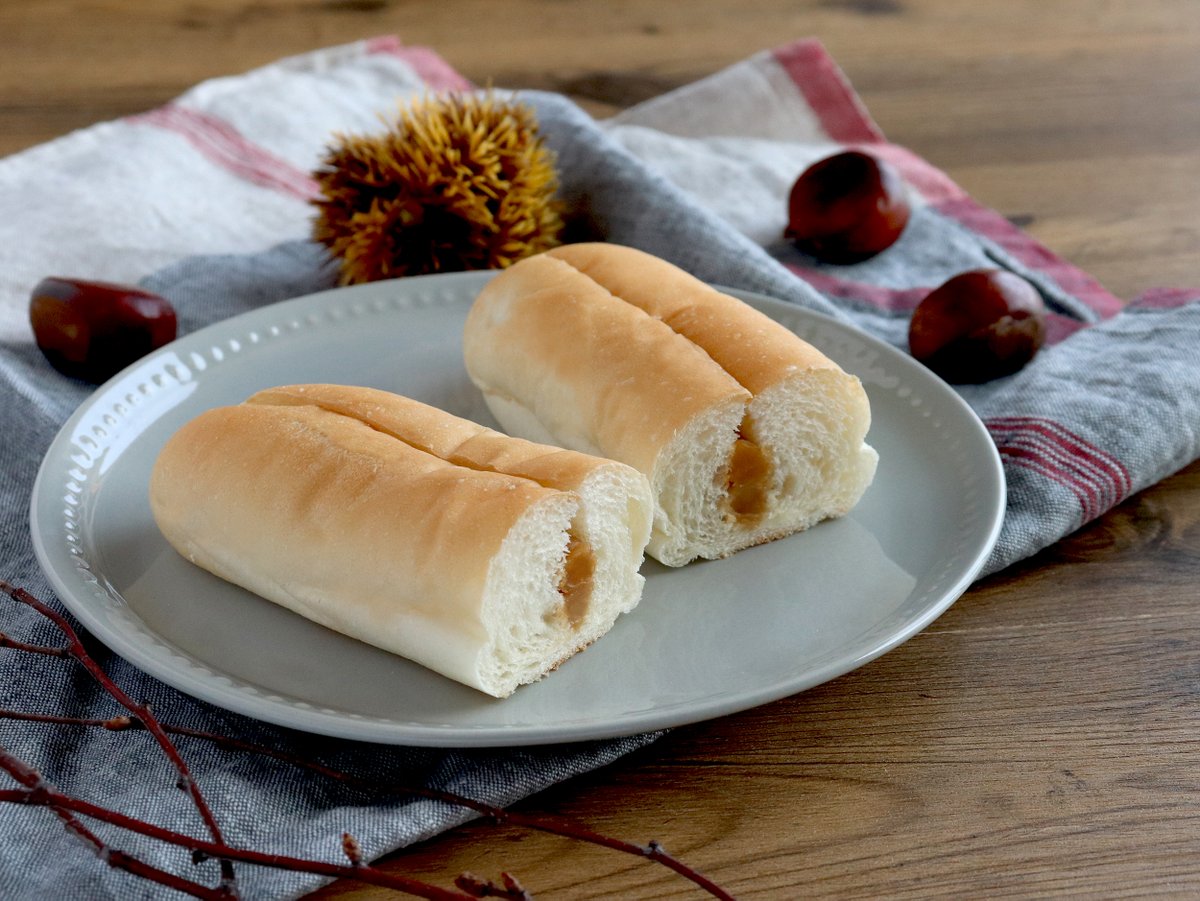ykbaking's tweet photo. 🍂熊本県産和栗を使用した新商品🌰
和栗味クリームと和栗味ホイップクリームを合わせた 
【和栗モンブランコロネ】
和栗味クリームと和栗味あんのダブルサンドで濃厚な味わい 
【熊本県産和栗モンブランフランス】
日本の秋を味わえる和栗を贅沢に使った新商品をお楽しみください😋  
#YKベーキング https://t.co/NDAlqylJw2