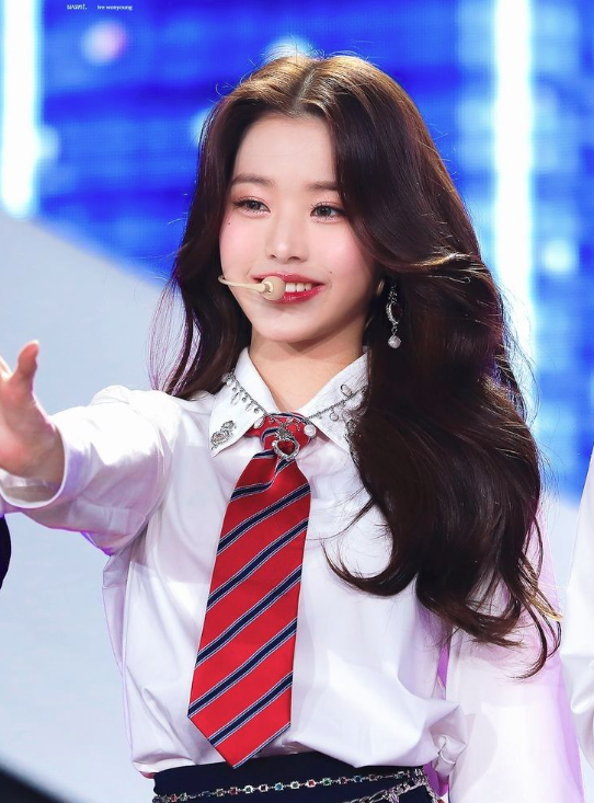 About Music tweet media