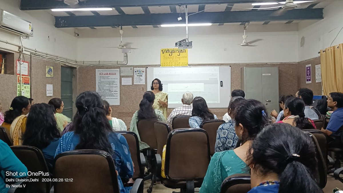 DIETRNDELHI's tweet photo. #vidyanjali Orientation &Motivation Session by CRCCs &DC -West A regarding new portal of Vidyanjali for Vidyanjali Incharges of Zone -15
Partcipants-40 under #EachOneConnectOne at GBSSS, Rajouri Gardn Extn on 28.08.2024
#AapBhiBaneBhagidaar https://t.co/VT08MofW2l