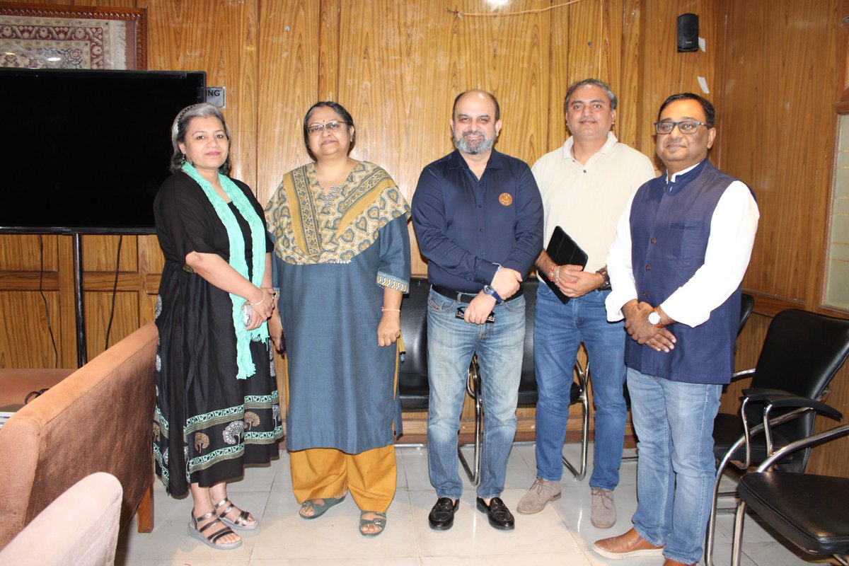 IIMCAA's tweet photo. Delhi- IIMCAA Awards 2024 Jury Meeting 05 | 25 August 2024 #IIMC #IIMCAA #IIMCAAAwards 

@simratgulati @unnishanker @vineetalways @mishrapuja90 | @samir_kapur @ShrutiJ2014 @grath @arijitb22 @iamharshendra https://t.co/cAP5AKSain