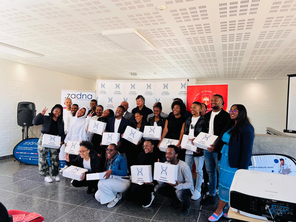 We successfully launched the Digital Futures fellowship at Sol Plaatje uni. The press statement has the details rallincamedia.com/post/simsciex-…, the flex here is the 25 fellows creating content in the metaverse &amp;building their own digital assets! 
<a href="/SimSciexTech/">SIMSCIEX</a> 
<a href="/dotZADNA/">.za Regulator</a> 
<a href="/dr_zsaul1/">Dr. Zamani Saul</a>