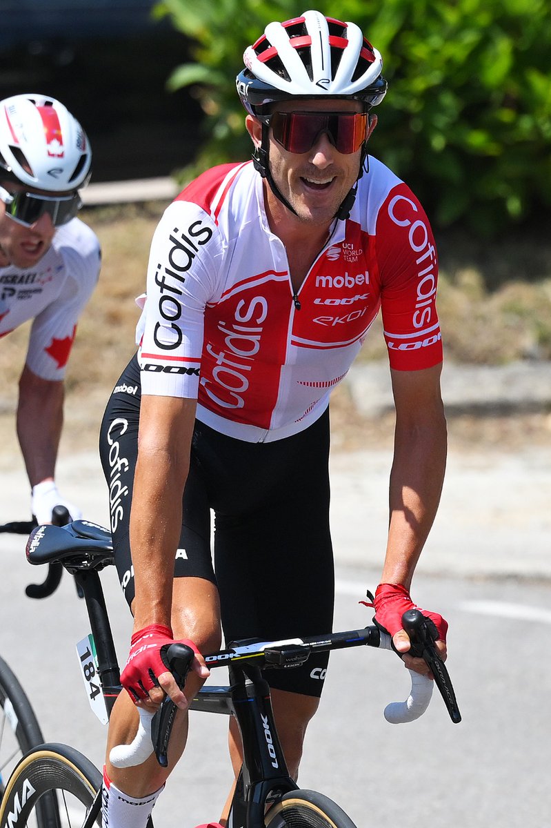 Ruben (@rubenfa) on Twitter photo ¡Siempre con una sonrisa! 😅
🐙 Abandonamos Galicia con una etapa entre Lugo y el Puerto de Ancares de primera categoría. Durante los 176 km de etapa nos enfrentaremos a dos ascensiones de segunda categoría y al Campo de Arbre, de tercera, al inicio del día. ⛰️
 #LaVuelta24 ¡Siempre con una sonrisa! 😅
🐙 Abandonamos Galicia con una etapa entre Lugo y el Puerto de Ancares de primera categoría. Durante los 176 km de etapa nos enfrentaremos a dos ascensiones de segunda categoría y al Campo de Arbre, de tercera, al inicio del día. ⛰️
 #LaVuelta24