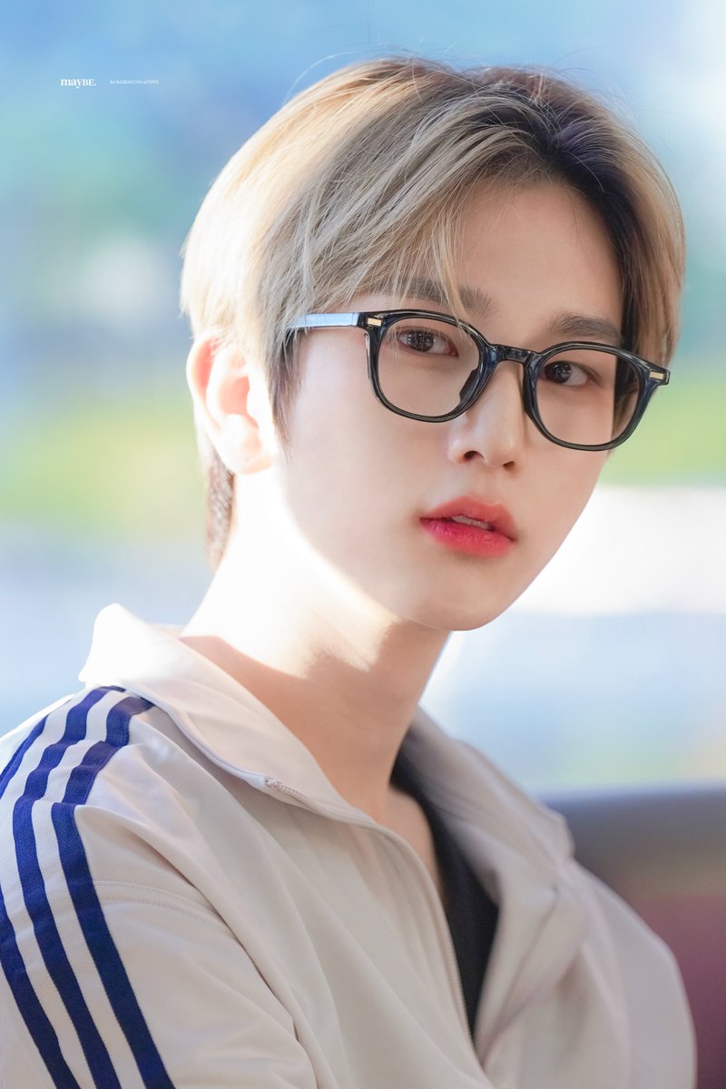 mayBE__1005's tweet photo. 240829

#백승 #BAEKSEUNG #백전백승 
#EPEX #이펙스 https://t.co/QpAeJRvCWv