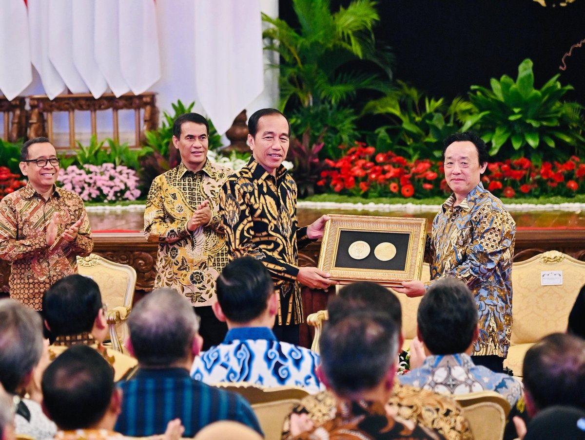 Joko Widodo tweet media