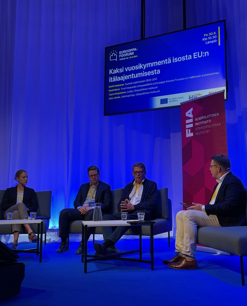 Kiitokset <a href="/VanhanenMatti/">Matti Vanhanen</a>, <a href="/mattiniemi/">Matti Niemi</a> ja <a href="/TyyneKarjalain/">Tyyne Karjalainen</a> EU:n laajentumiseen liittyvästä keskustelusta <a href="/Eurooppafoorumi/">Eurooppa-foorumi</a>’ssa <a href="/FIIA_fi/">FIIA</a>. 
20 vuotta sitten tapahtunut suuri itälaajentuminen avaa mielenkiintoisia näkymiä nyt käsillä olevaa uuden laajentumiskierroksen arviointiin.