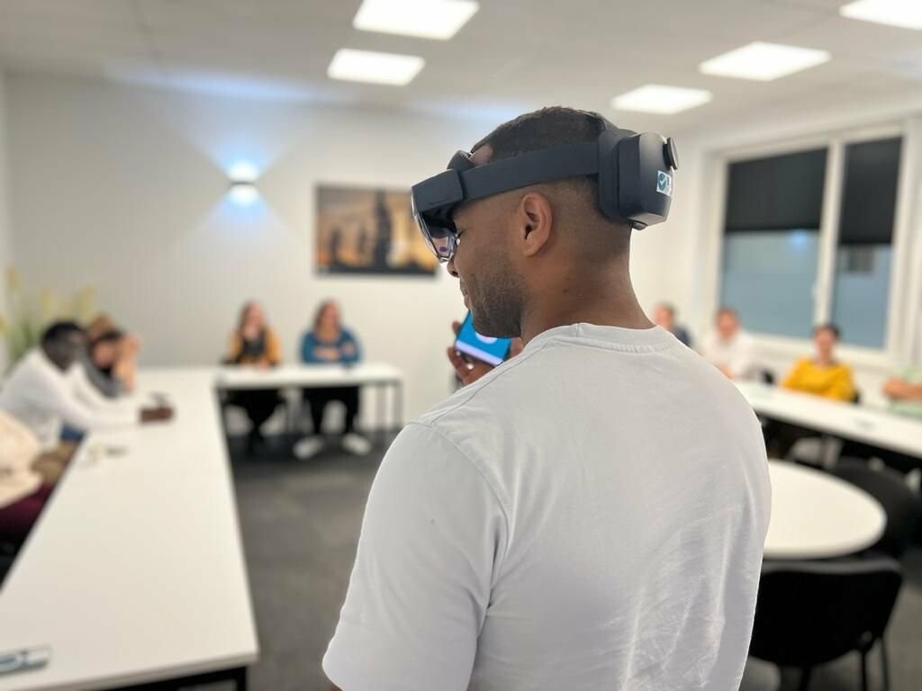 Le Parisien tweet media