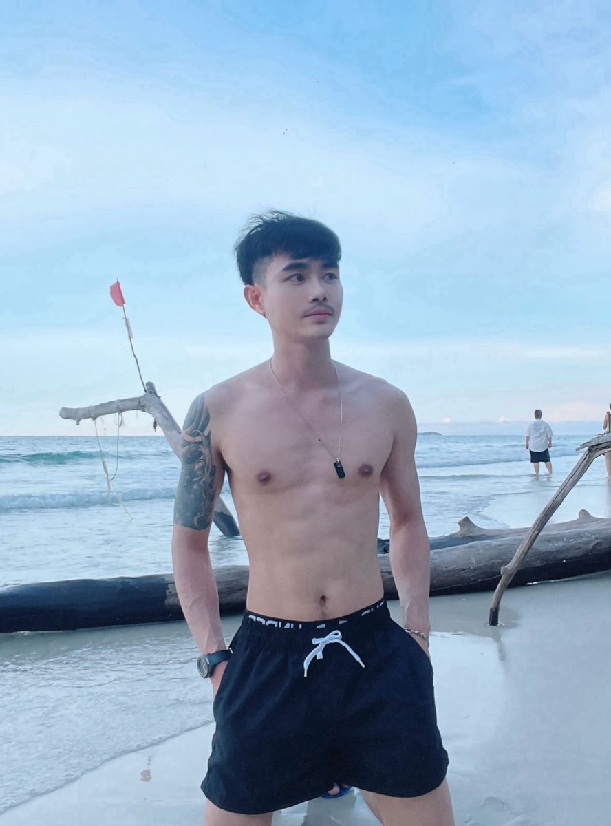 Toncm20's tweet photo. #รับงาน กทม #เกย์รับงาน https://t.co/pkDxyXGfCA https://t.co/iGbTosTt9a