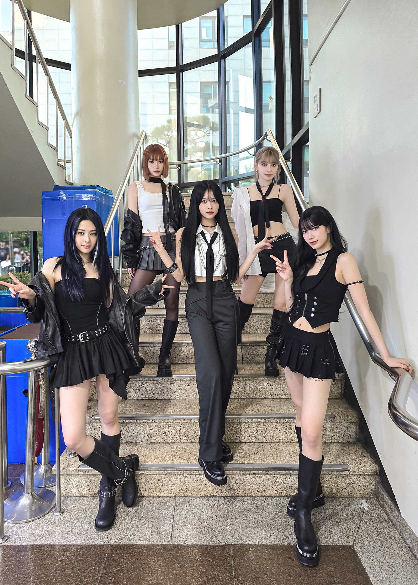 GWORnl5XcAIgmB2?format=jpg&name=large