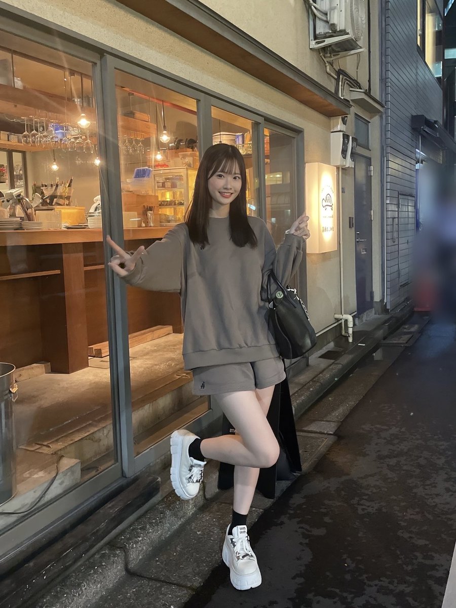 オフの日のえみか🩵 https://t.co/c4xkZ1pJ0Y
