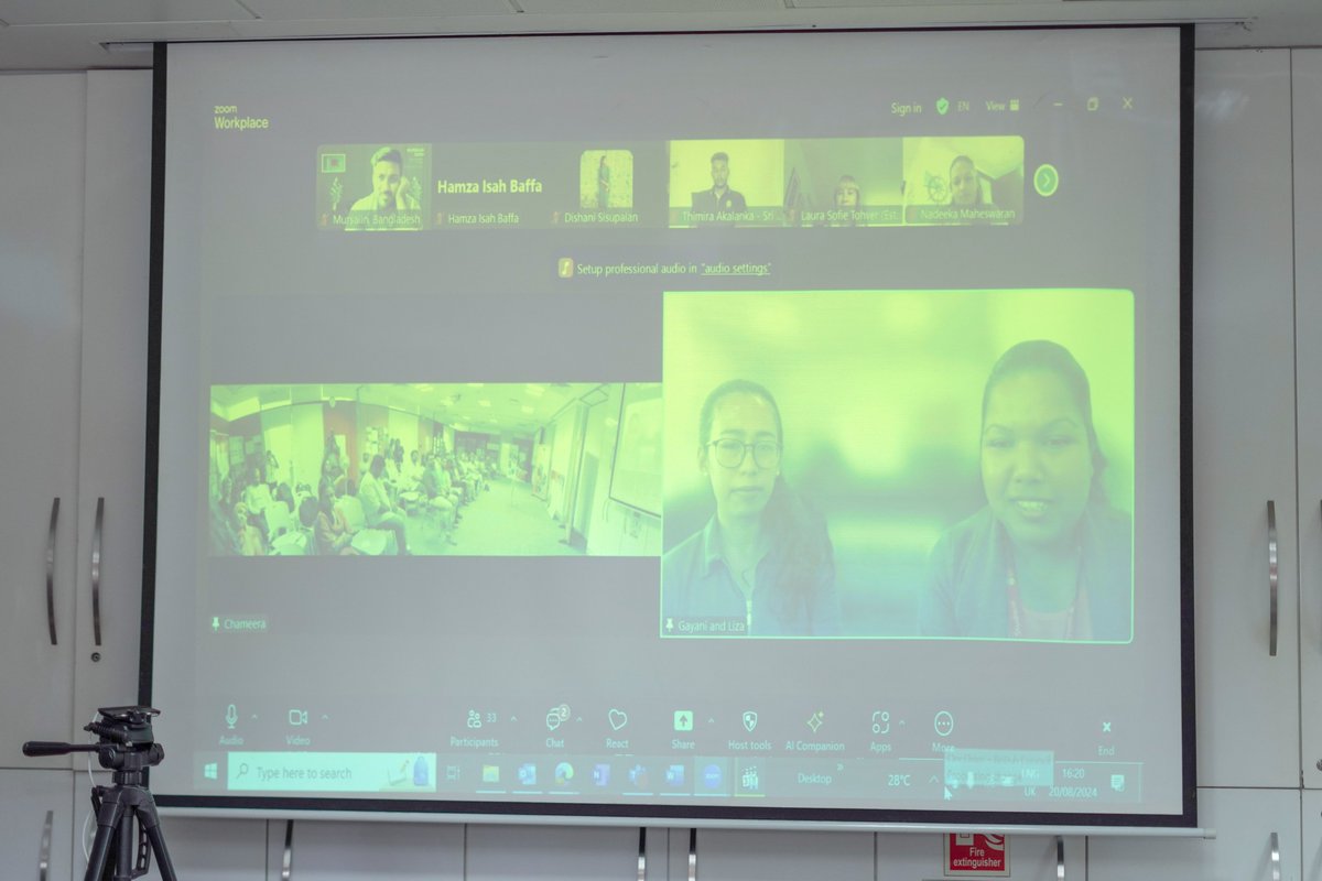 lkBritish's tweet photo. Non-formal education alumni from over the last two decades—Beyond Borders, 2004 to Youth Climate Leadership Programmes, 2024—shared experiences and engaged in storytelling, quizzes and skits. The event laid the foundation to explore and expand professional networks #YouthConnect https://t.co/OySXQ75JlQ