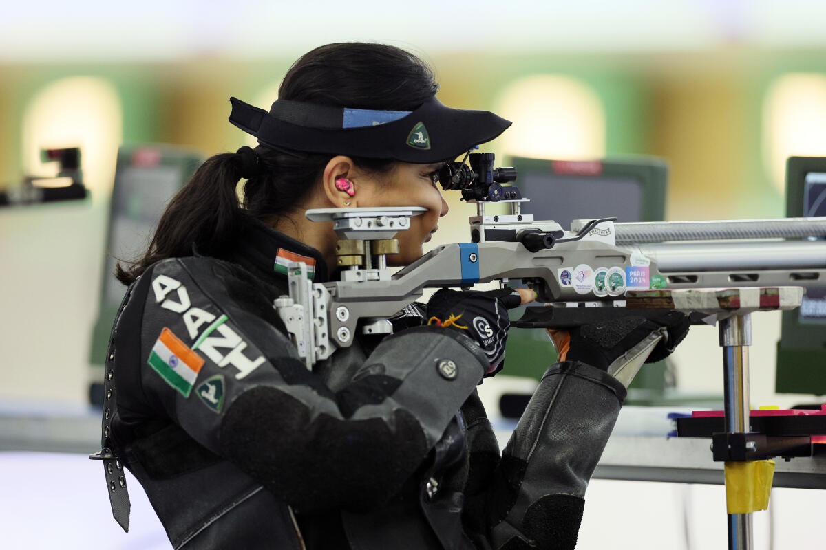 WOW! 𝐆𝐎𝐋𝐃🥇𝐟𝐨𝐫 𝐈𝐧𝐝𝐢𝐚!! 🇮🇳

Sensational moment for the nation as Indian Paralympian shooter #AvaniLekhara wins 𝐆𝐎𝐋𝐃 in Women’s 10m air rifle at #ParisParalympics. 🥇🔫

Indian Paralympian shooter Mona Agarwal wins bronze medal. 🥉🇮🇳

#Paris2024 #TeamIndia
