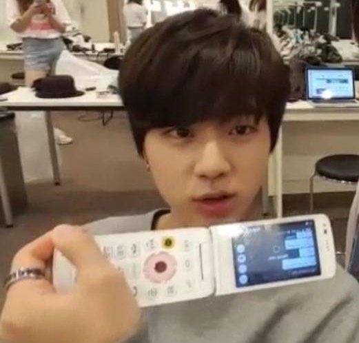 rolypoly97's tweet photo. i have incredible news for seokjin https://t.co/F0kCeMrXMz