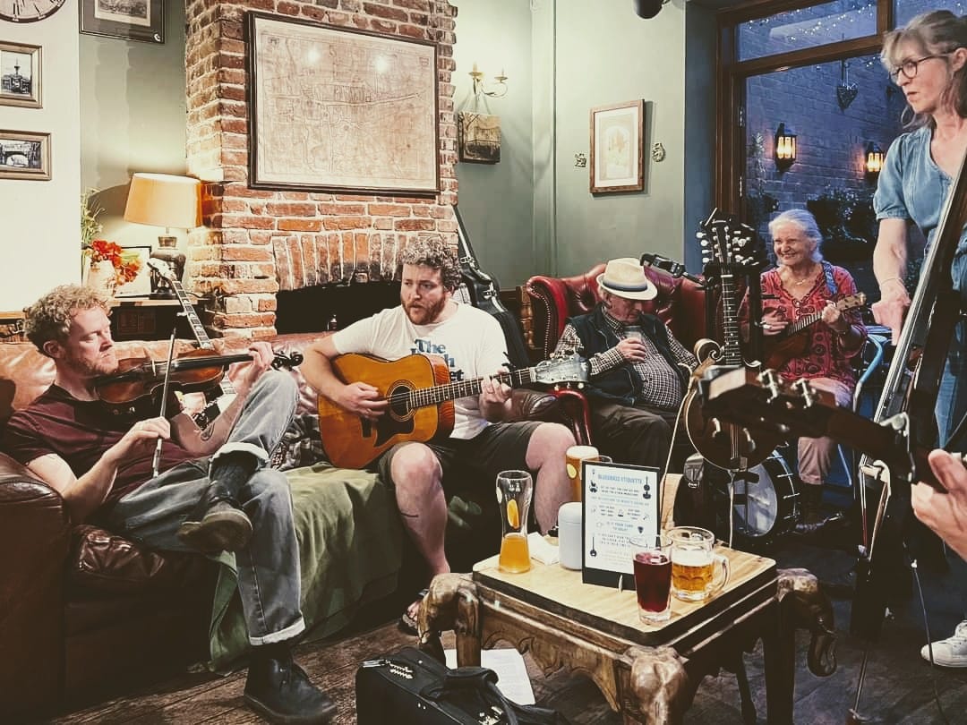 We're open from 5pm today! 

Guildford Bluegrass Jam are back here at The Keep on Monday - the perfect way to start September! Join in, or just listen - from 7.30pm.