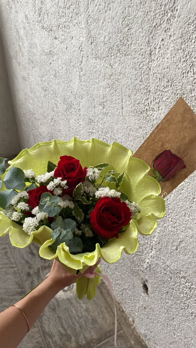 cande 🌙 (@caandeela_02) on Twitter photo 