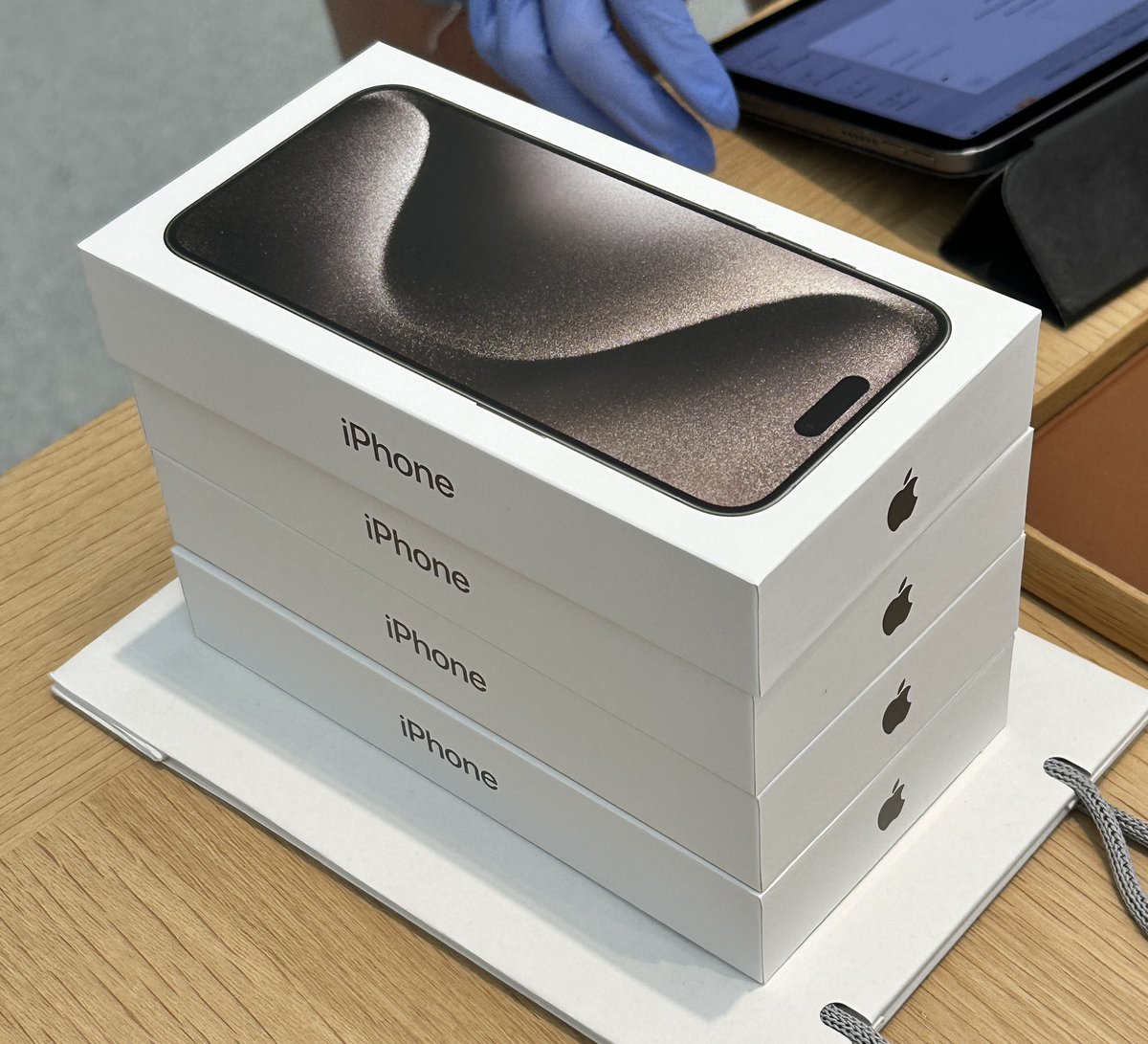 いよいよ新型🍎発売ですね

そこで
最強の🍎購入法を教えるかも

日曜日迄に
✅フォロー+いいね+リポスト
お願いします🙏

情報屋の商材とは比べものになりません
間違いなく最強💪
🍎が対策したくても対策しようがありません

皆んなでお金持ちになりましょう💰

#ﾈﾀ