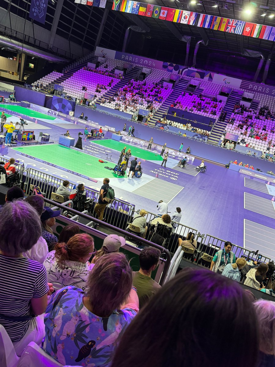 Le LuCaS tweet media