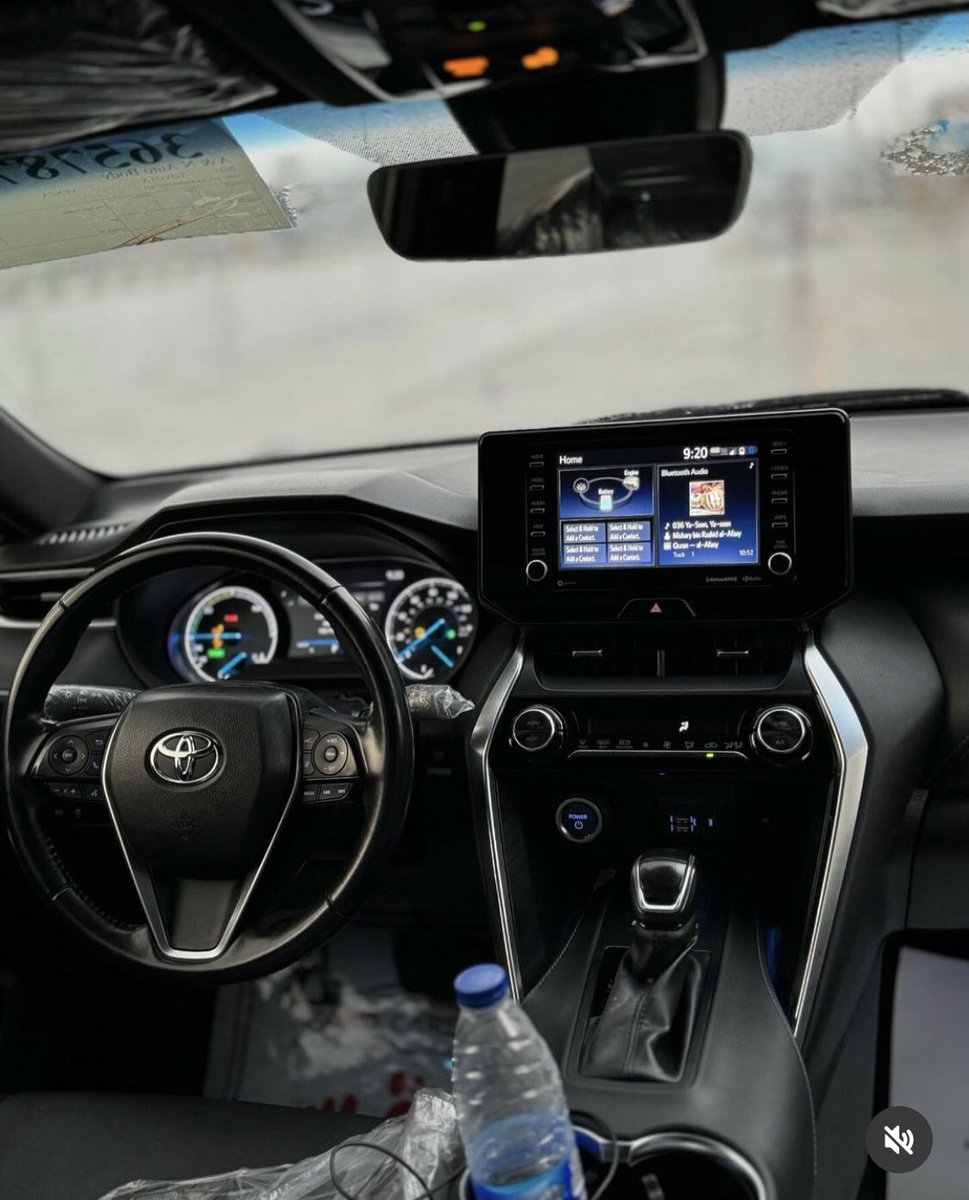 Automall_ng's tweet image. Toyota Venza 2022 model Hybrid 
Price:68m
Duty: paid 
Location: Abuja 
#Nysc Hausa #samlarry 
@el_uthmaan @moderate_ustaz @___Bils Retweet pls🙏