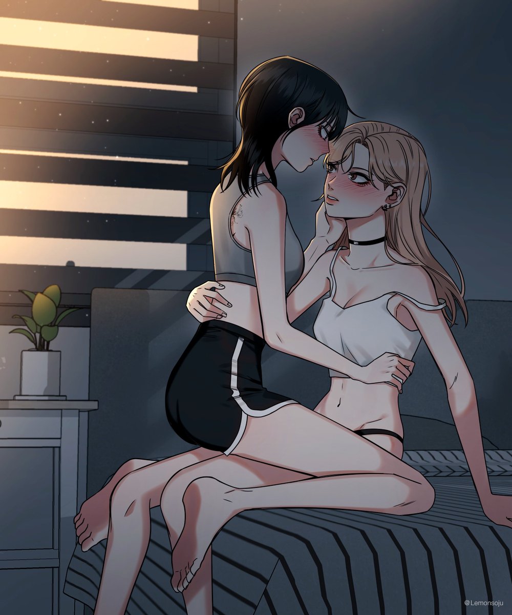 Random night 

#gl #웹툰 #webtoon