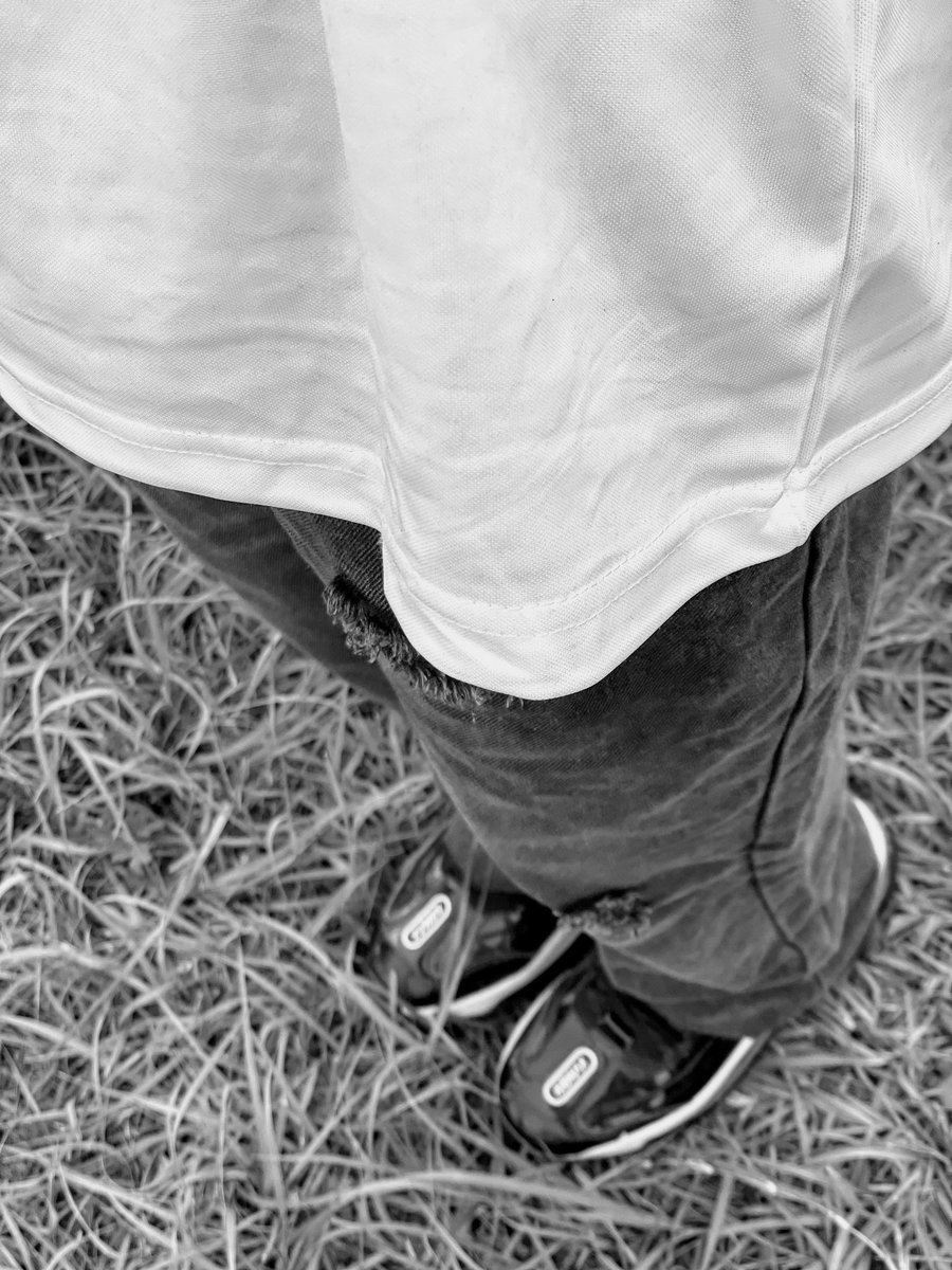 theonly_Okiki's tweet image. Wearing my heart on my sleeve...and my team's logo @NUFC on my chest! 
Jersey Day ✅
#JerseyDay