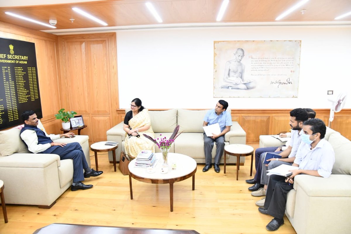 CSAssam_'s tweet photo. Had a productive meeting with Ms. Mehnaz Ansari, Senior Regional Representative for South Asia, Indo-Pacific Region, U.S. Trade and Development Agency (USTDA).

Discussed collaborative efforts on energy storage solutions with USTDA and APDCL, and explored potential future engagements in sectors such as electric vehicles, sustainable mobility, critical minerals, green energy, climate initiatives etc.

@USTDA