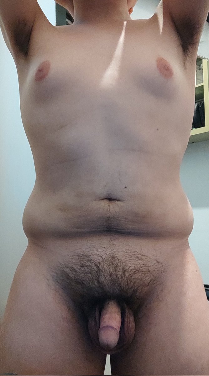 si kecil tweet media