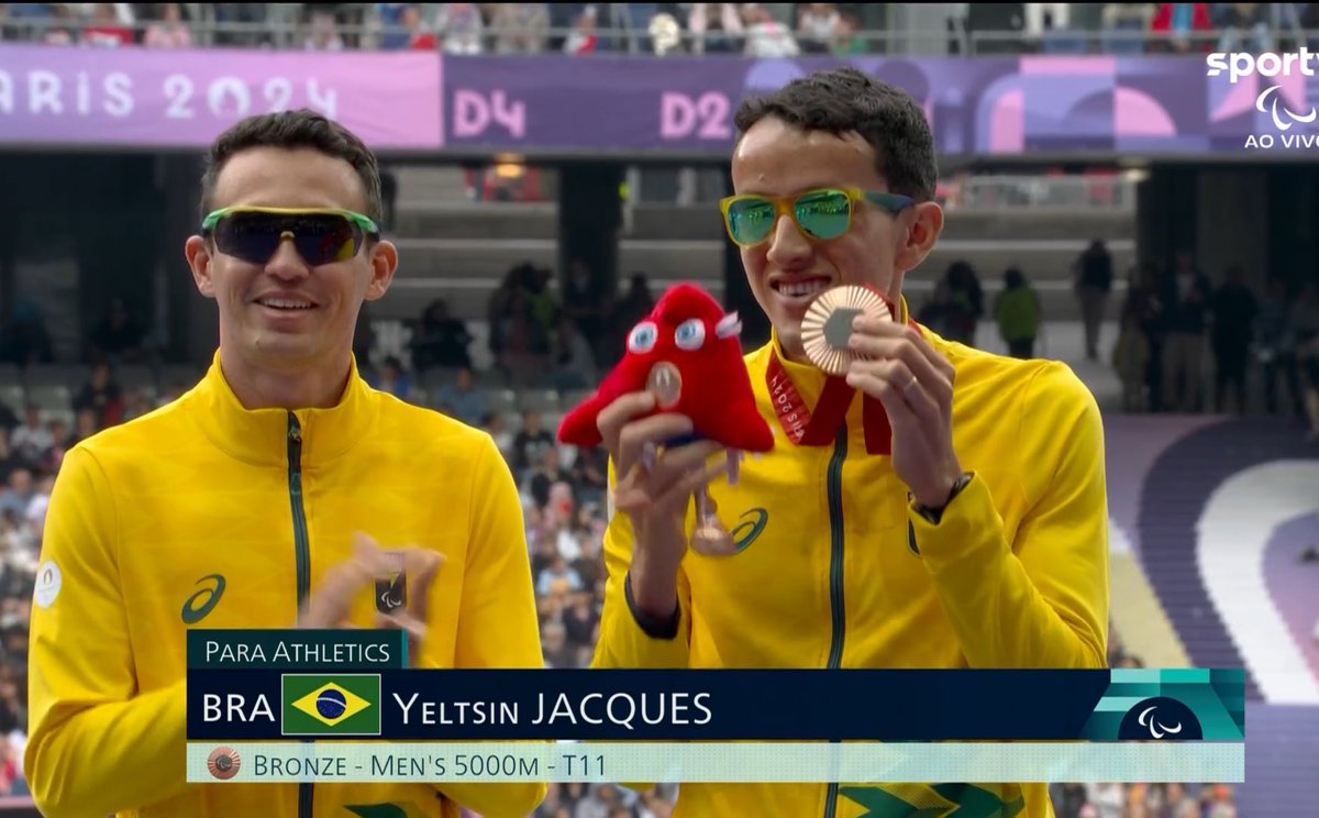 sisiesportes's tweet image. É ouro e é bronze!!! Júlio César e Yeltsin me fazendo chorar e não são nem oito da manhã 😭