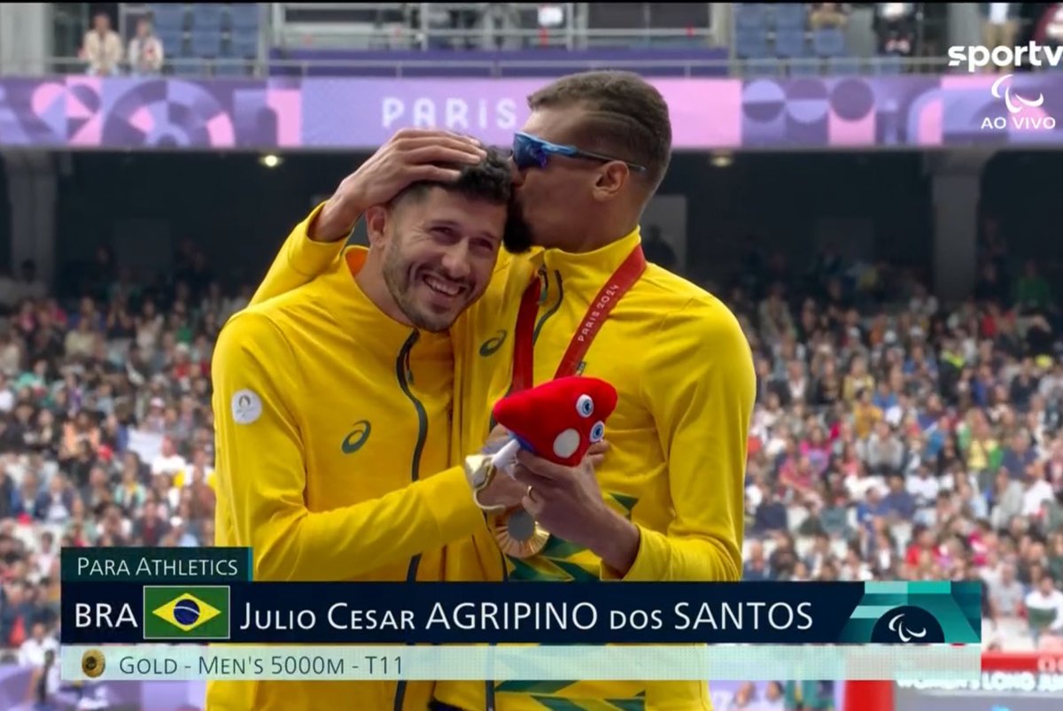 sisiesportes's tweet image. É ouro e é bronze!!! Júlio César e Yeltsin me fazendo chorar e não são nem oito da manhã 😭