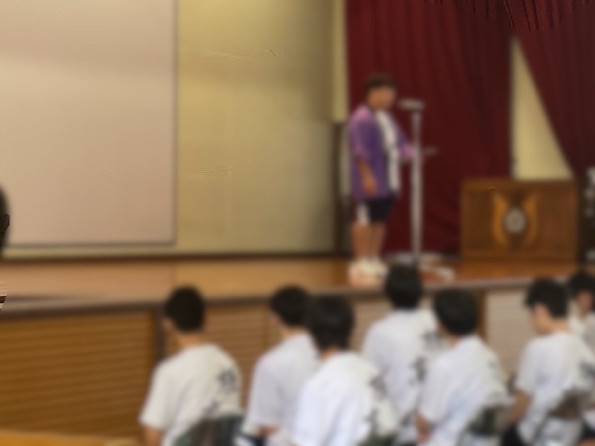 Tochit_Fes's tweet photo. 今日は栃高祭の開会式及び校内公開がありました
開会式では應援團や音楽部が舞台上で披露し午後の校内公開では各クラスで生徒達が盛り上がってました

栃高祭の一般公開は明後日9月1日日曜日
多くの客をお待ちしております

#栃高祭 #栃高 https://t.co/CG38vNdD5y