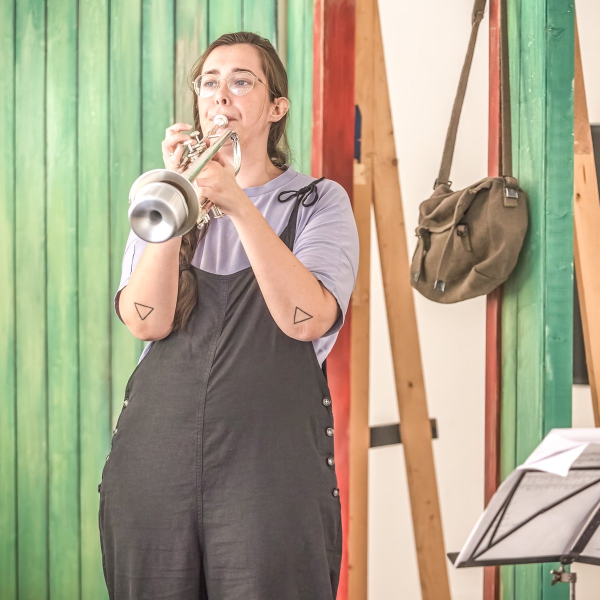 Roustabout Theatre (@weareroustabout) on Twitter photo NINE DAYS! 🎉
Yep, our brand new show, 'Little Red Riding Could' is on the road in 9 days. We're kicking off at <a href="/cambjunction/">Cambridge Junction</a>, then around the country! 🎉
A playful and mischievous retelling of the familiar fairy tale, with original songs and signature Roustabout silliness! NINE DAYS! 🎉
Yep, our brand new show, 'Little Red Riding Could' is on the road in 9 days. We're kicking off at <a href="/cambjunction/">Cambridge Junction</a>, then around the country! 🎉
A playful and mischievous retelling of the familiar fairy tale, with original songs and signature Roustabout silliness!