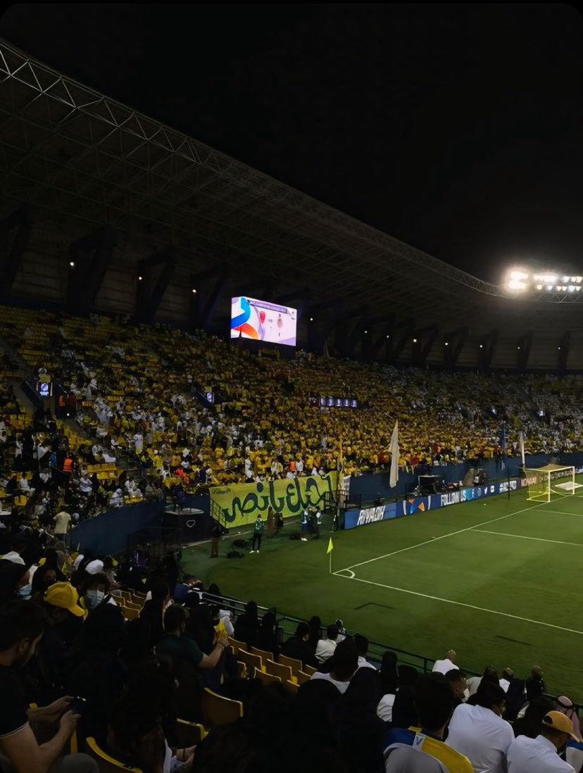 متبقي ثلاثه ايام فقط ولم يتم التوقيع مع لاعب وسط ولا جناح أيمن ولا متعب الحربي ؟!!!

مصيبه والله 😔

<a href="/SaadBinSoliman/">سعد بن سليمان اللذيذ</a> 
<a href="/AbdulazizTF/">عبدالعزيز بن تركي الفيصل</a> 

 #AlnassrNeedsMidfielder
#انقاذ_النصر_مطلب_عشاقة