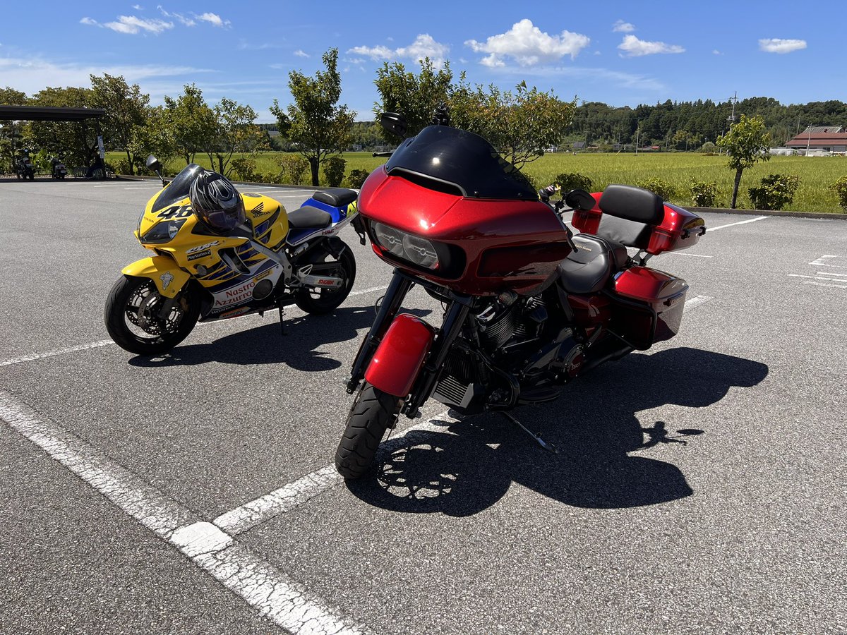 taba_zzr's tweet photo. 生存確認のバイクフォト https://t.co/SUqv3UttBI
