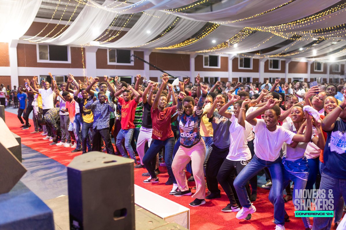 RoyalHseChapel's tweet image. WMG Day 1 kicked off with a surge of excitement and high expectations. Inspired by Mark 16:15, we're reminded of our mandate to preach the gospel and cast out any demons. The devil has no room here! 

#DontMessWithMe  
#WMGCamp2024  
#MoversAndShakers