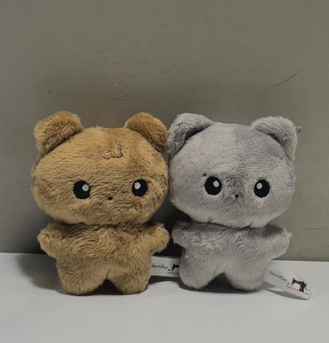 쥬뽀 째뽀 왔어
♡ᜊ♡