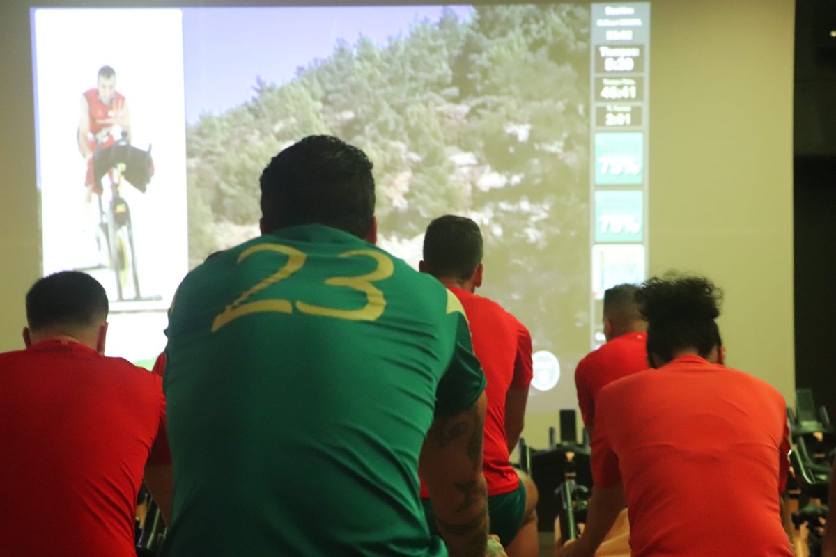 Mostoles_cf's tweet image. 🚴‍♀️🏋🏽

¡GRACIAS @BodyFactory_ES Móstoles 💪🏼🙌🏼 por esta sesión diferente de entrenamiento! 

¡No se libró nadie! 🤩 Los jugadores y cuerpo técnico del primer equipo han disfrutado de las instalaciones del centro y de sus actividades deportivas.

#VamosMostoles #UneteAlaIlusion