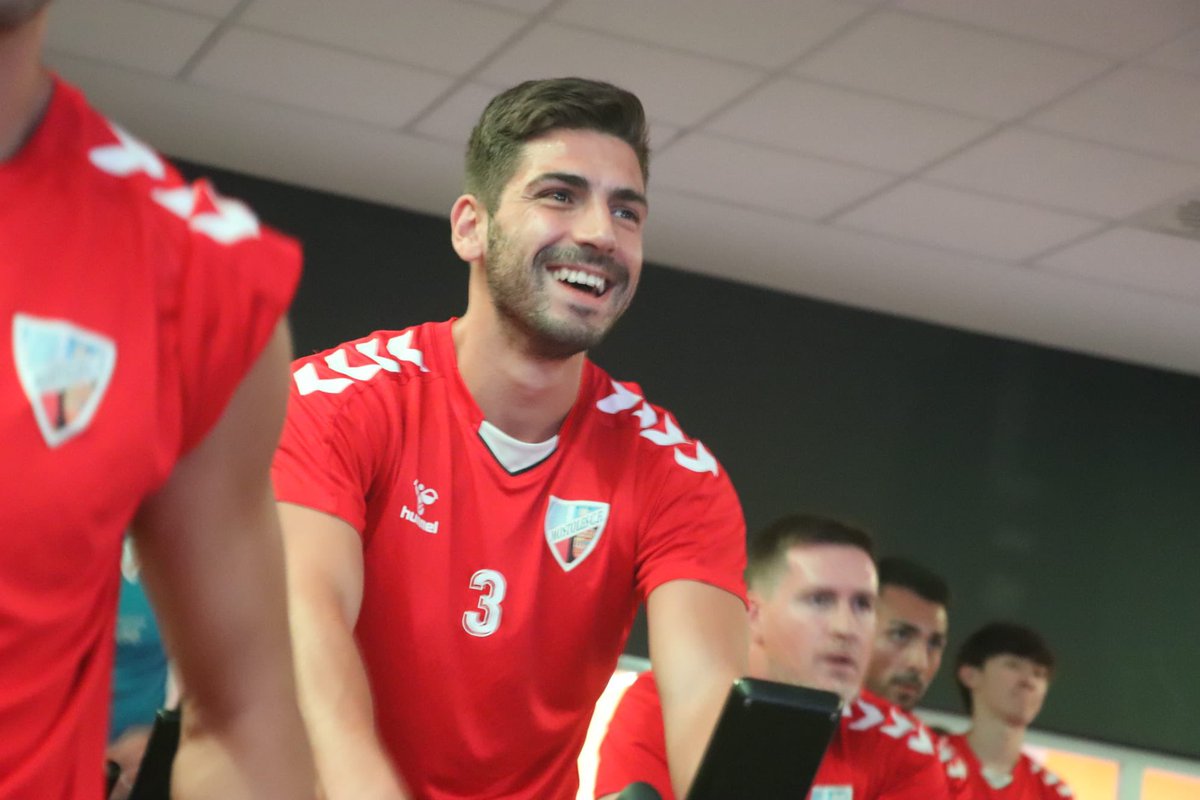 Mostoles_cf's tweet image. 🚴‍♀️🏋🏽

¡GRACIAS @BodyFactory_ES Móstoles 💪🏼🙌🏼 por esta sesión diferente de entrenamiento! 

¡No se libró nadie! 🤩 Los jugadores y cuerpo técnico del primer equipo han disfrutado de las instalaciones del centro y de sus actividades deportivas.

#VamosMostoles #UneteAlaIlusion