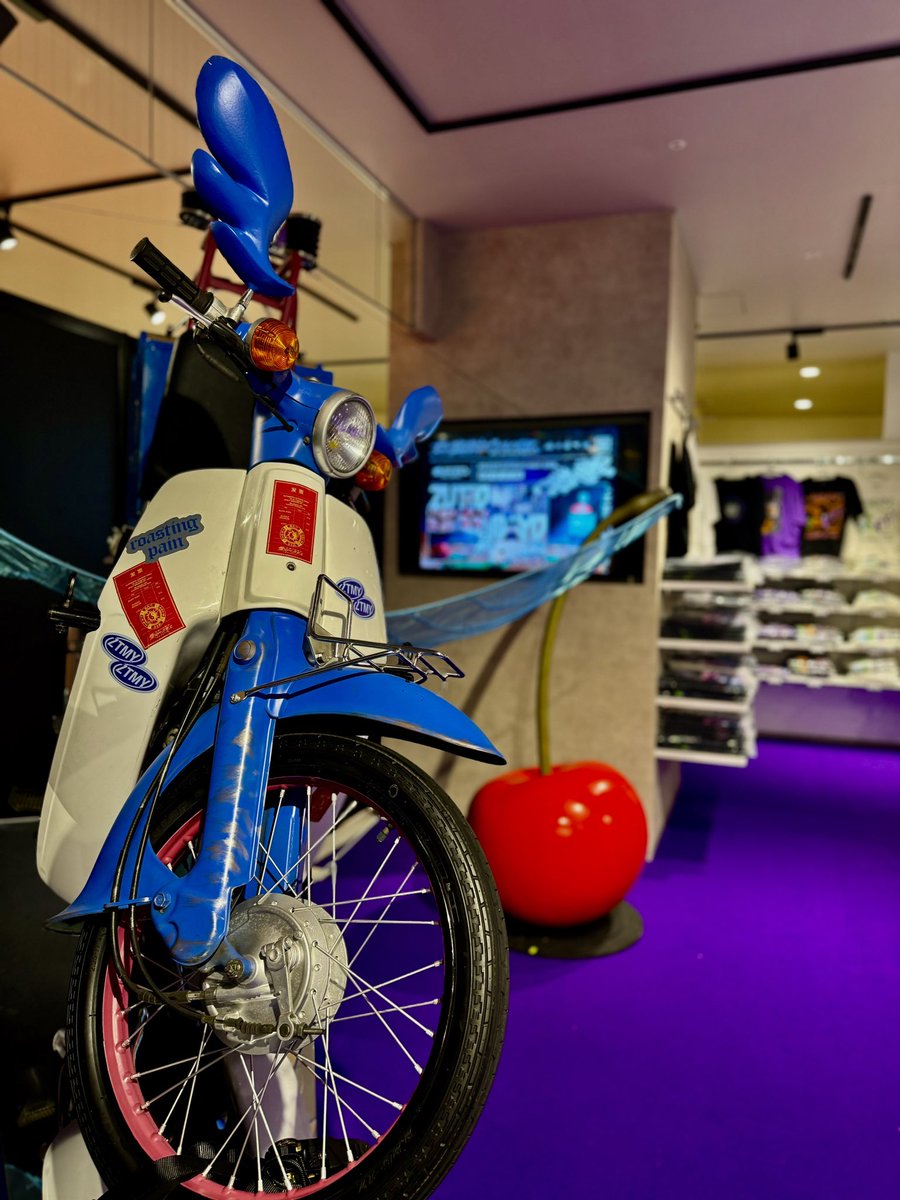 大阪のマルイで買いました。ずっと大切にしてたので綺麗です。 zawa on X: 